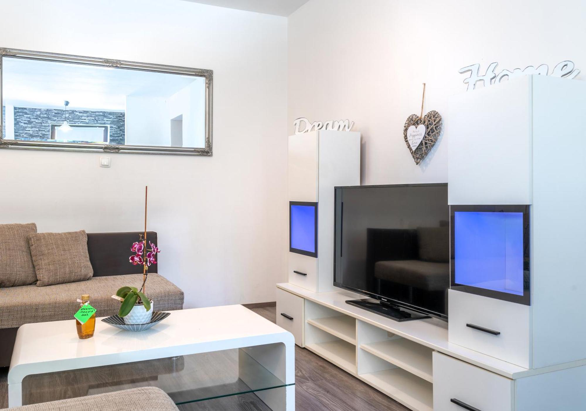 Dakota Apartment 6+2 カスタヴ エクステリア 写真